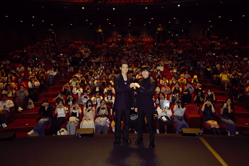 『秒速5センチメートル』主演・松村北斗×奥山由之監督　第30回釜山国際映画祭